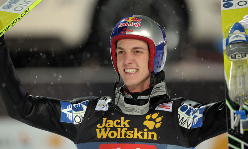 Schlierenzauer, câştigător în prima etapă a Turneului celor 4 trambuline